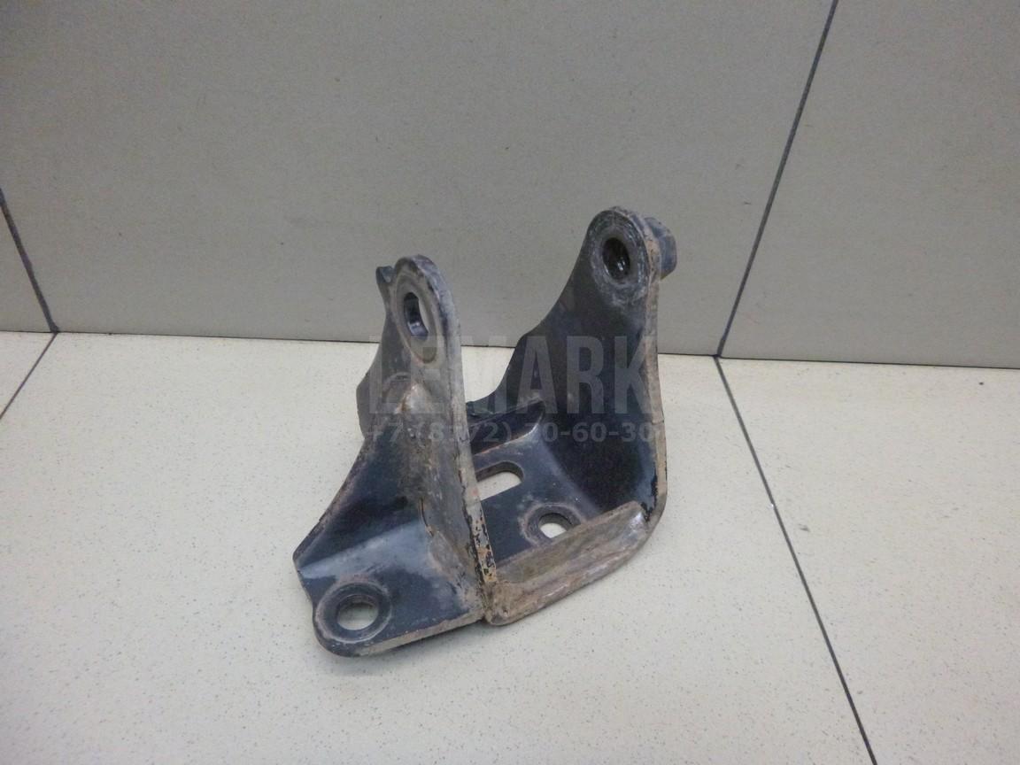 Кронштейн двигателя 1232128200 Toyota