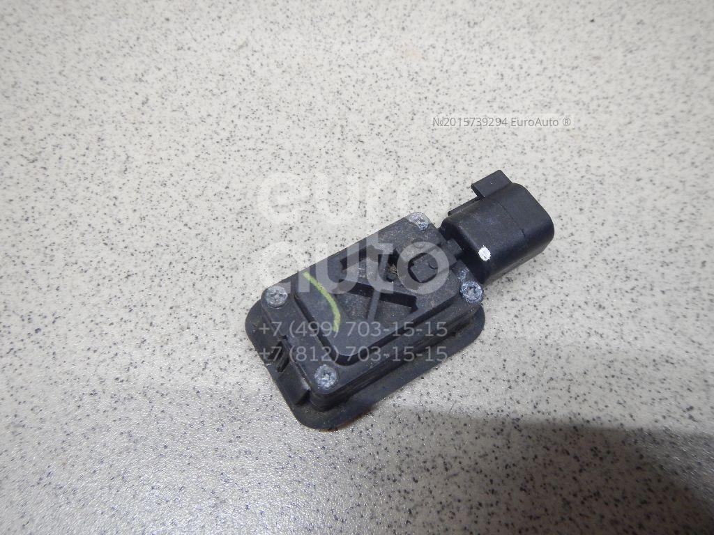 Ford 4122748 Кнопка открывания багажника