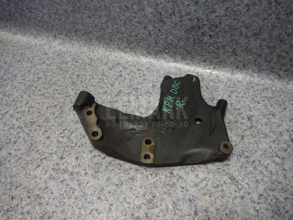 Кронштейн двигателя правый 13507JG70A Nissan