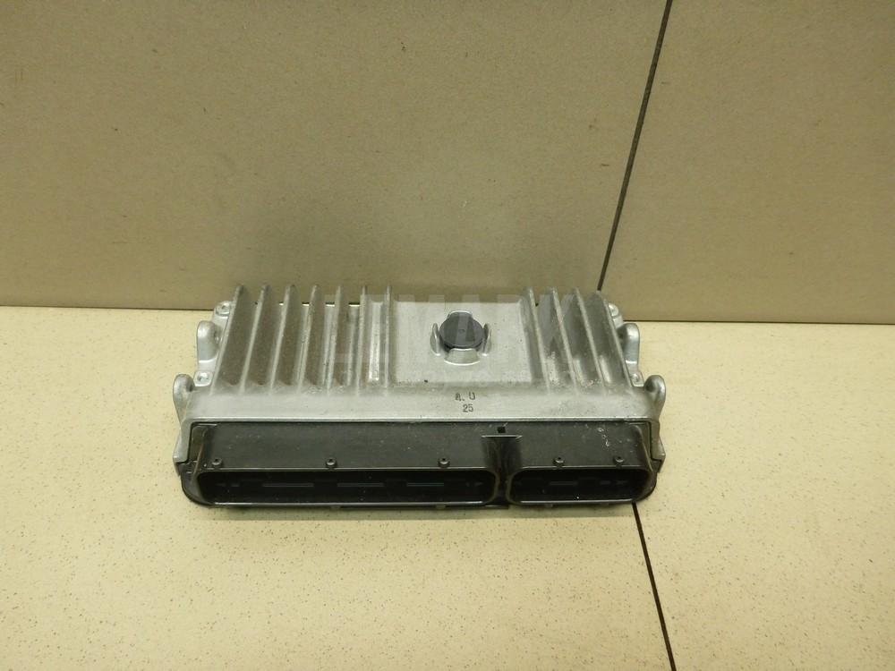 Блок управления двигателем 8966142V31 Toyota