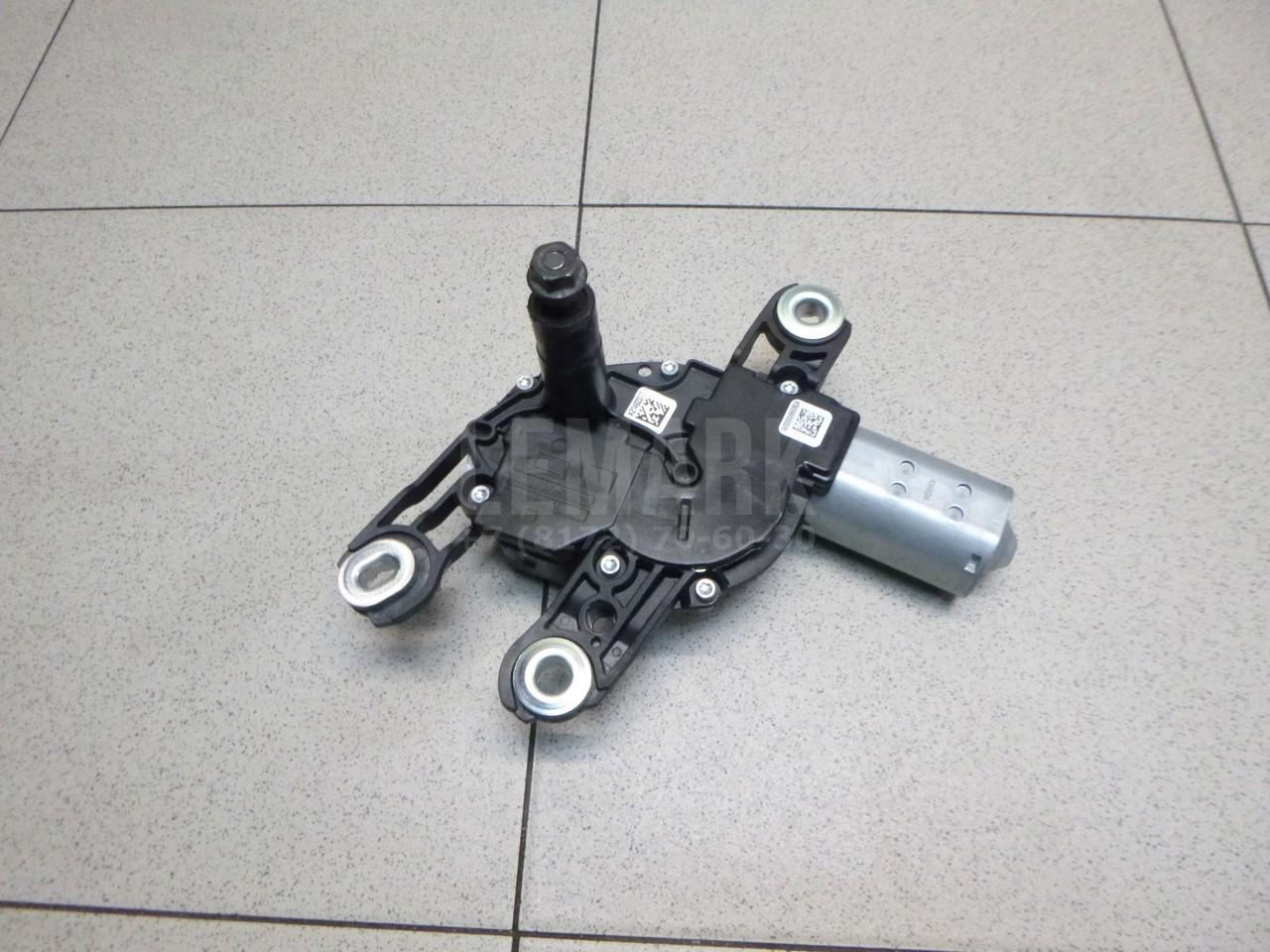 Моторчик стеклоочистителя задний 5F4955711A VAG