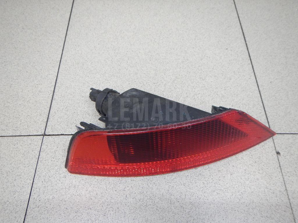 Фонарь задний в бампер правый для  Citroen C4 Picasso 2006-2014