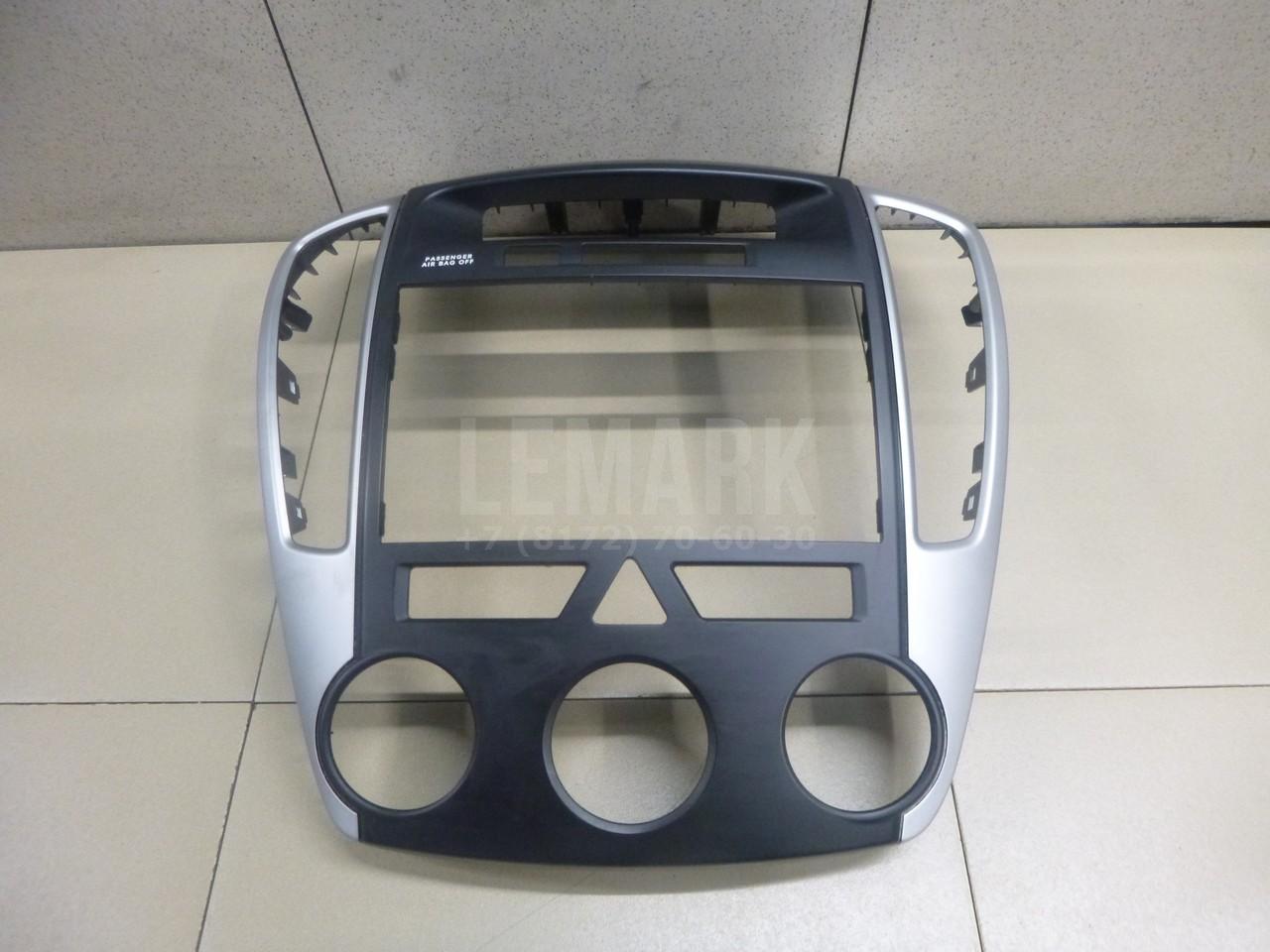 Накладка (кузов внутри) 847411H905AL4 Hyundai-Kia