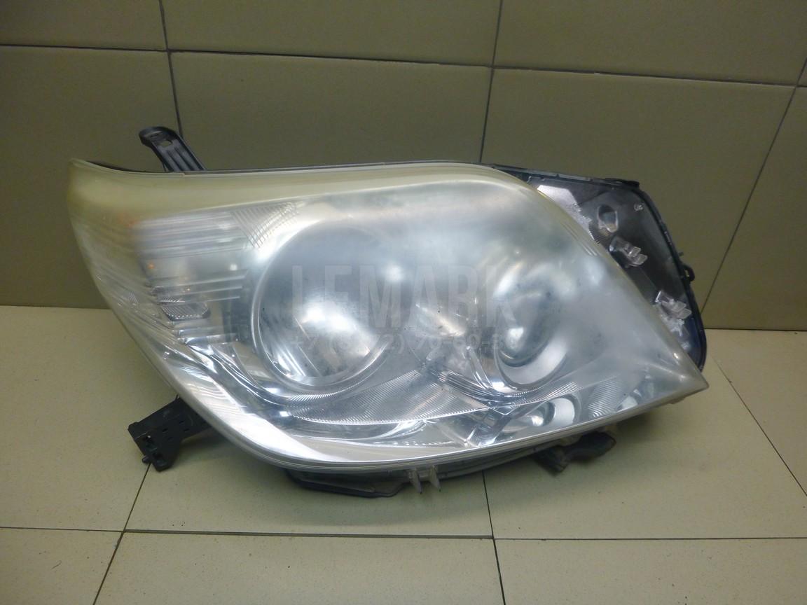 Фара правая 8113060E20 Toyota