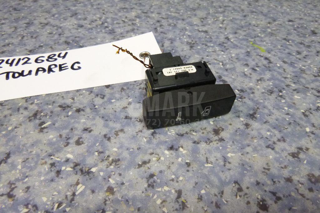 Кнопка центрального замка 7L6962125 VAG