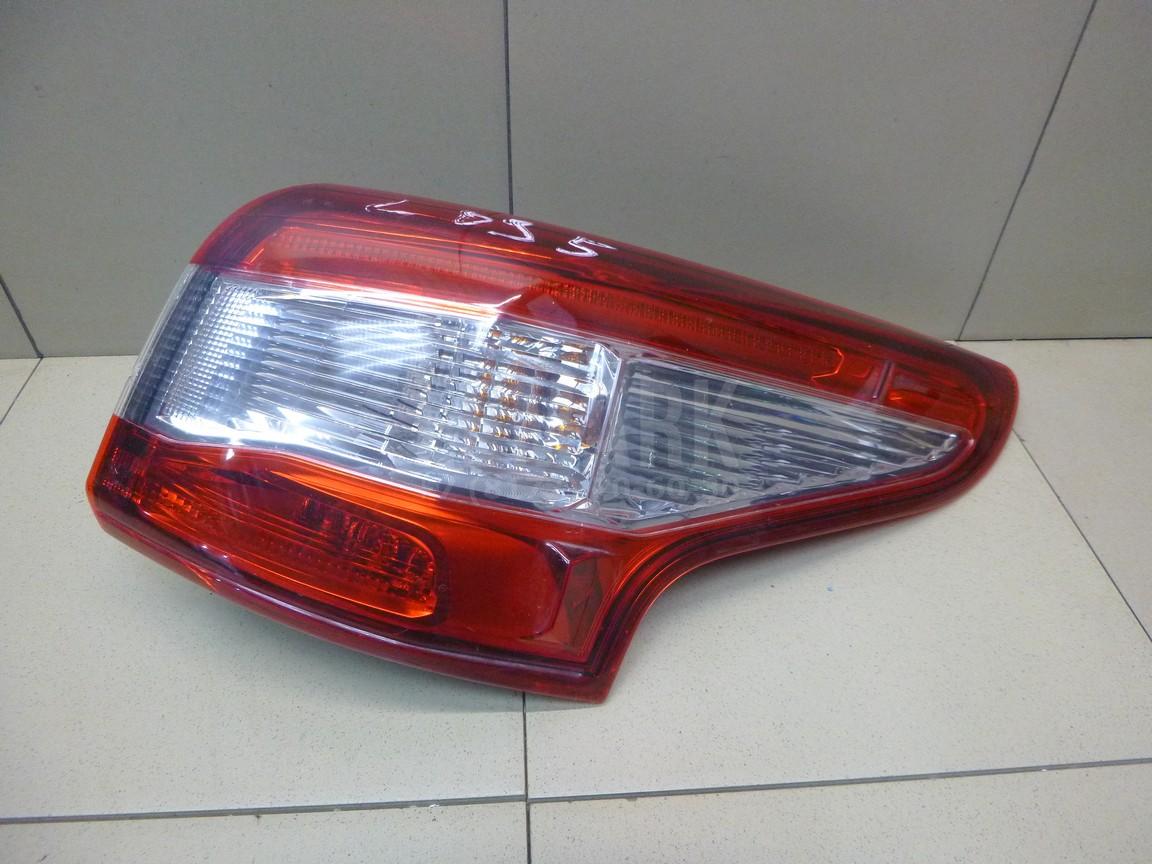 Фонарь задний наружный правый 265504EA0A Nissan