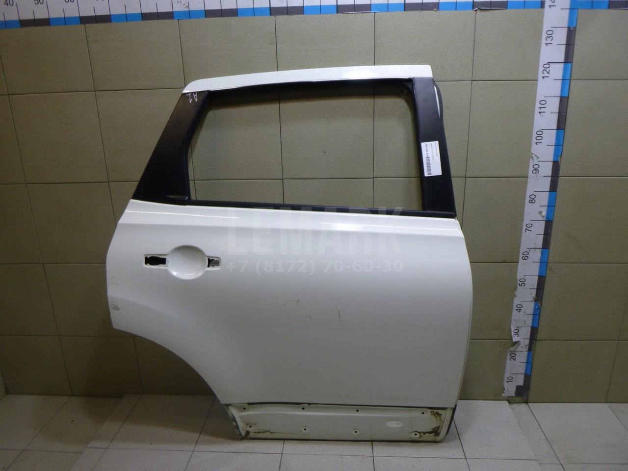 Дверь задняя правая H2100EY1MA Nissan