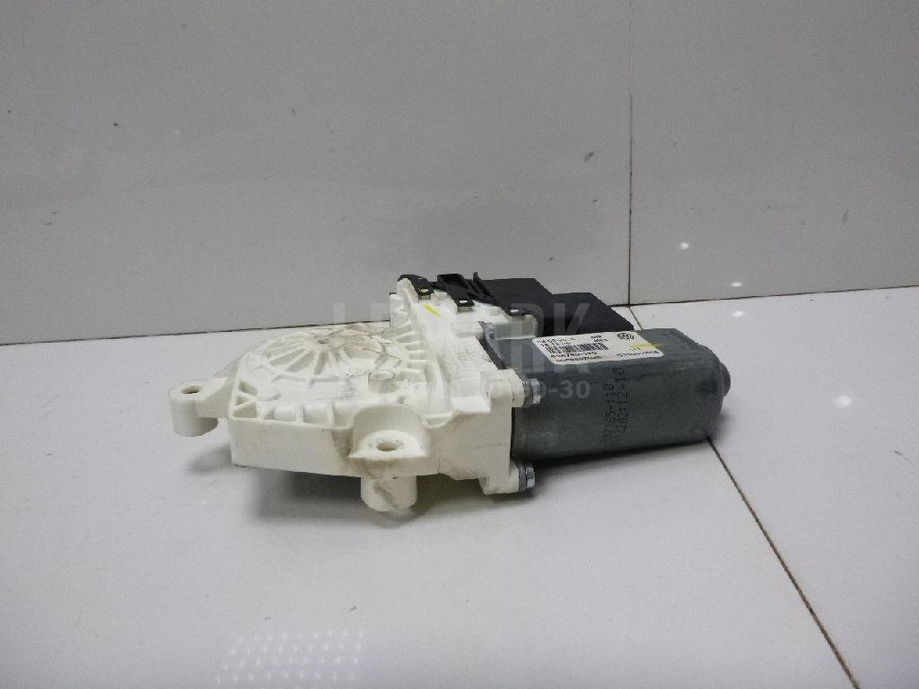 Моторчик стеклоподъемника 3C0959703B VAG