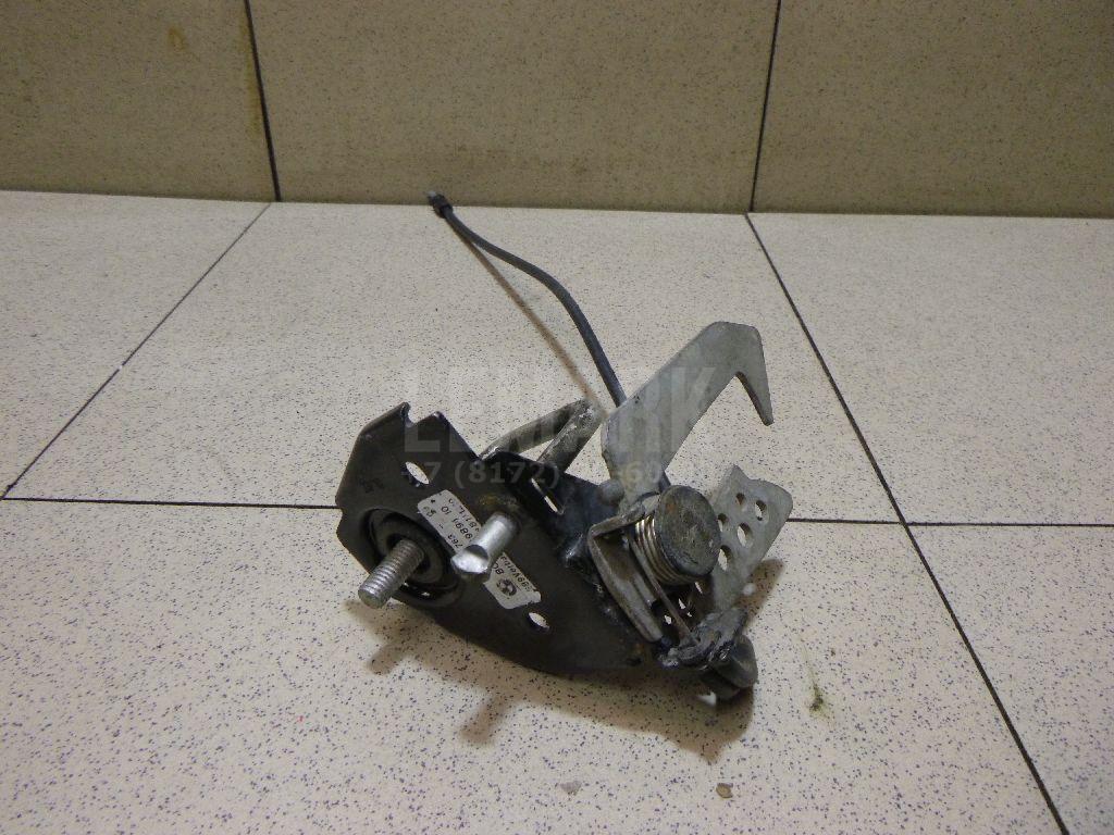 Крючок капота для  BMW 1-serie E82/E88 2007-2013