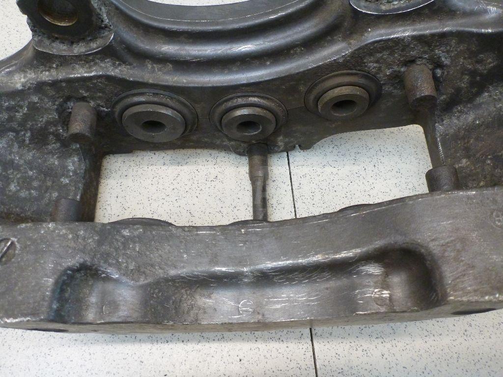 Суппорт тормозной передний правый для  Audi 80/90 [B4] 1991-1995