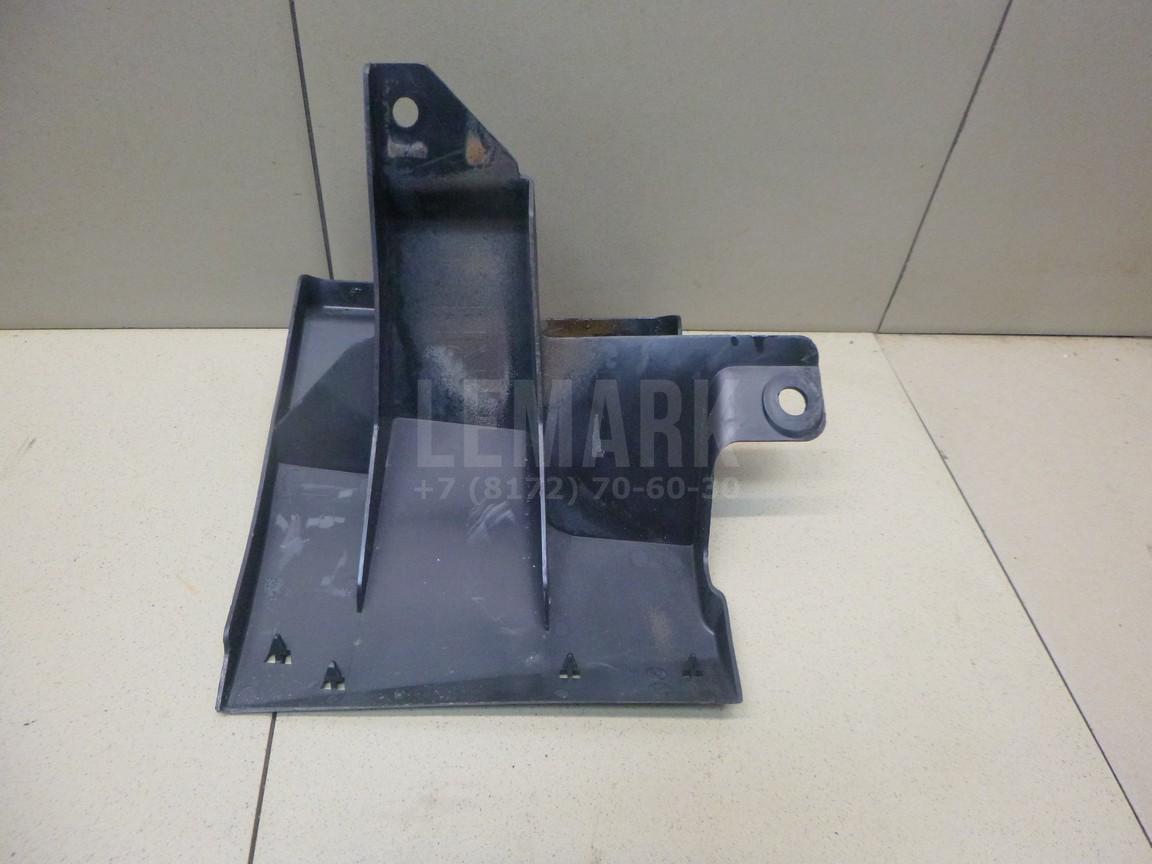 Воздуховод радиатора правый 62822BR31A Nissan
