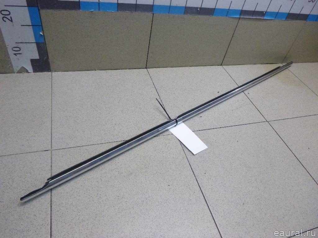 Накладка стекла заднего правого