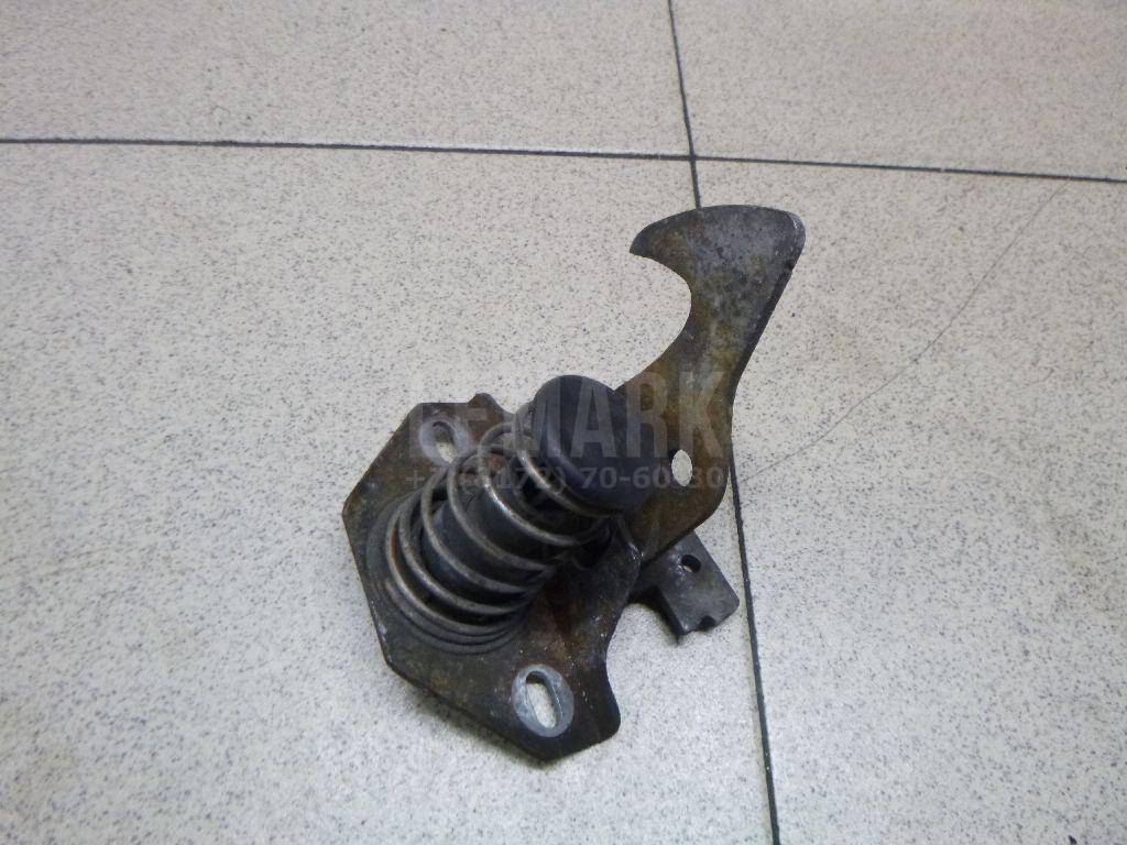 Крючок капота для  Cadillac Escalade II 2000-2006