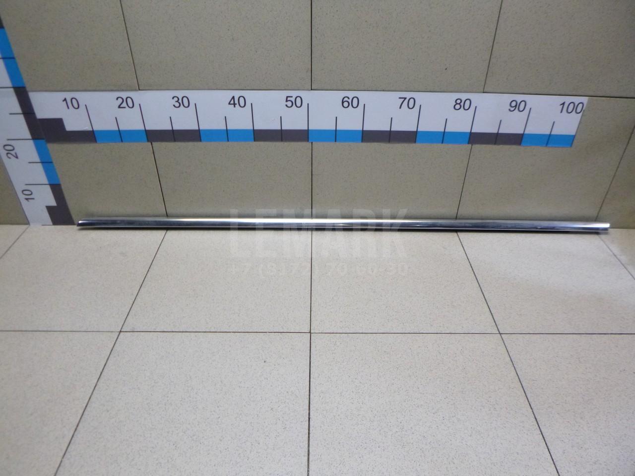 Накладка стекла переднего левого 3C4837475C7Z7 VAG