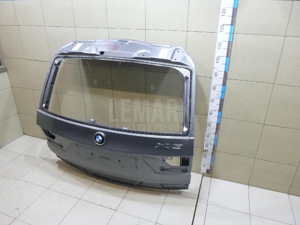 Дверь багажника