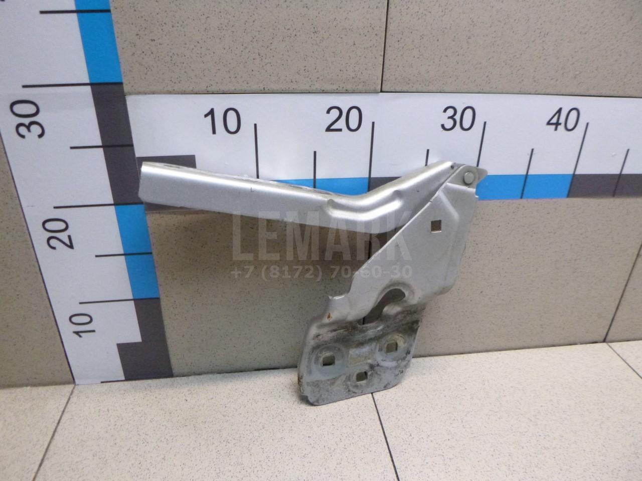 Петля капота левая 7P6823301 VAG