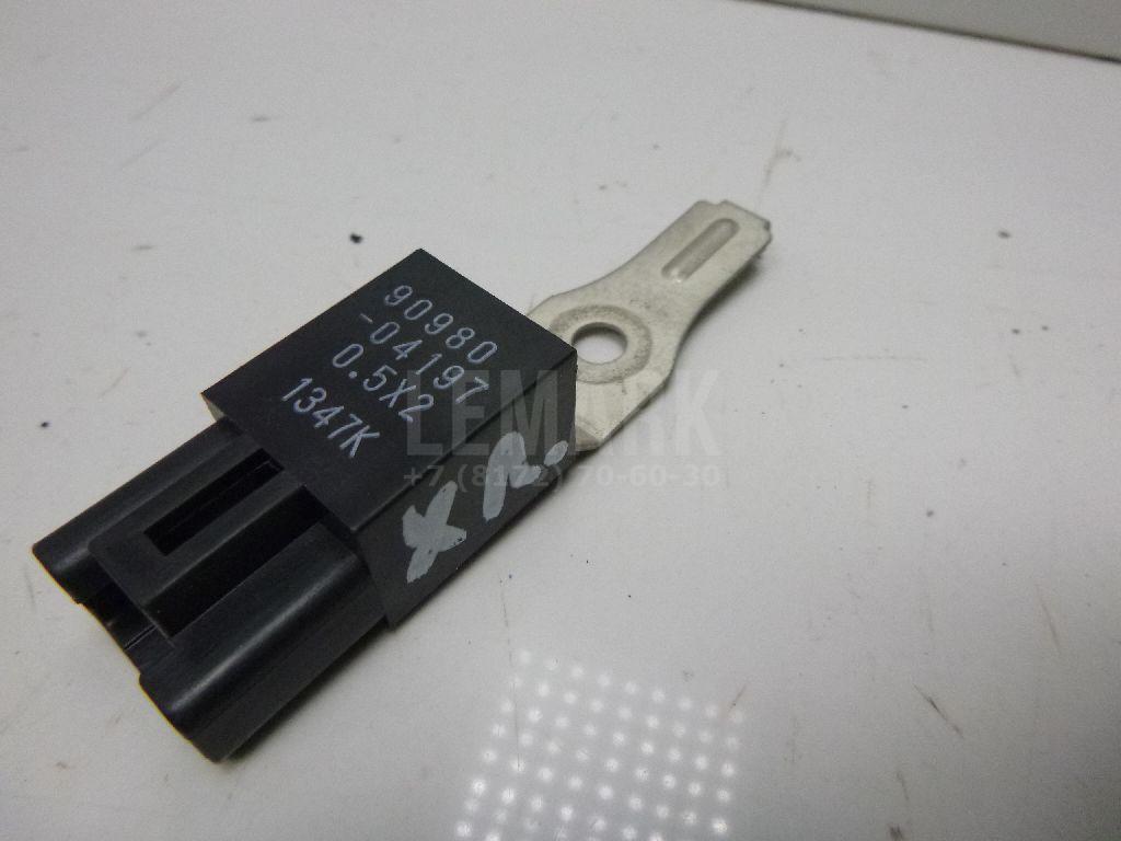 Реле 9098004197 Toyota