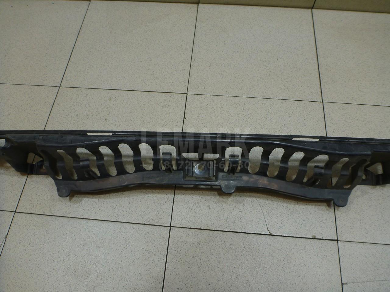 Кронштейн заднего бампера для  Fiat Albea 2002-2012