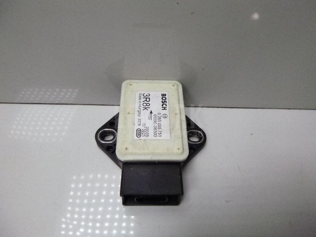 Датчик ускорения 956903K500 Hyundai-Kia