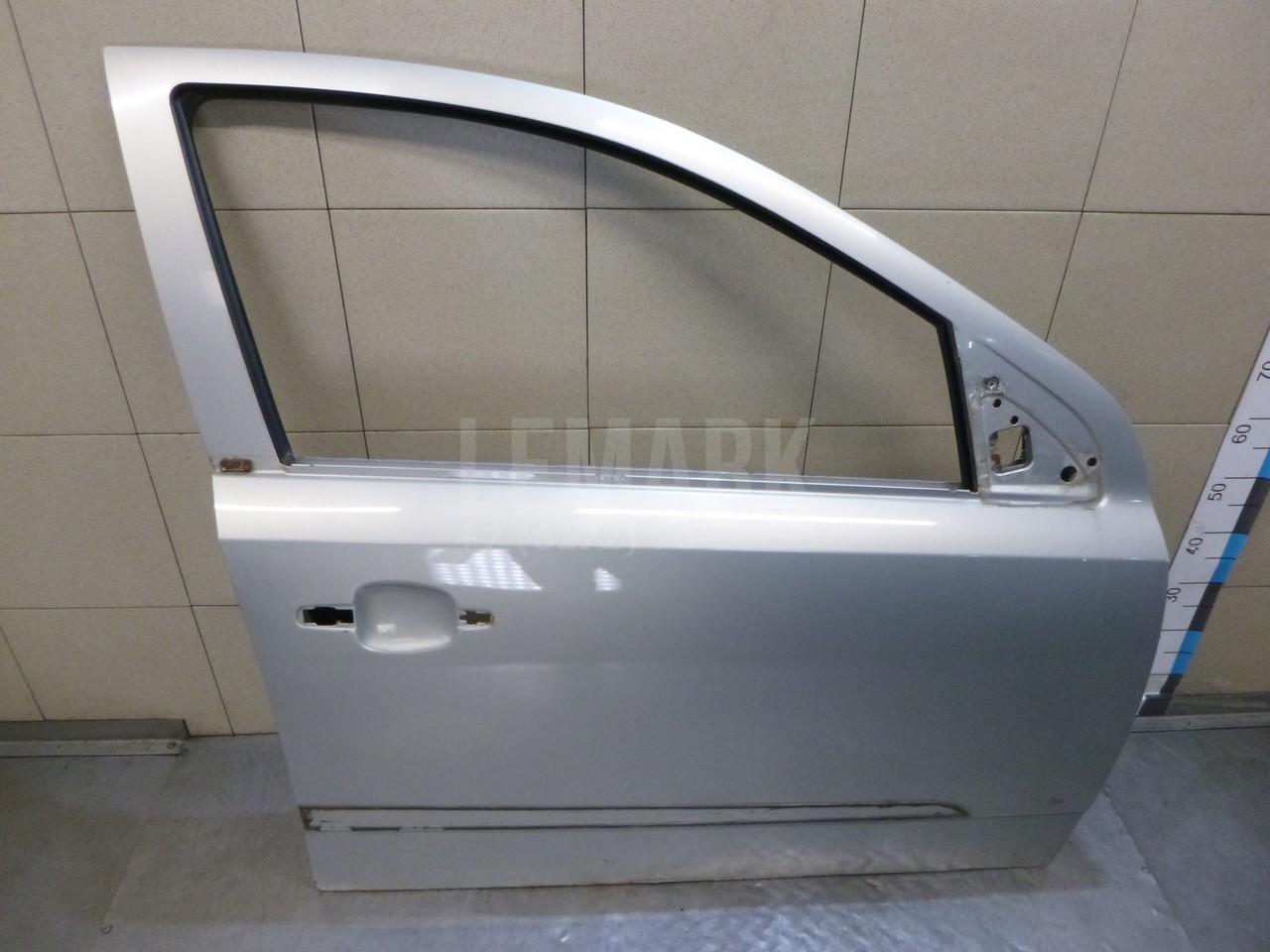 Дверь передняя правая 124740 GM