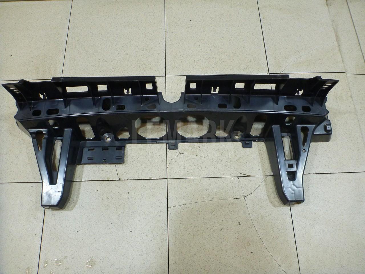 Кронштейн заднего бампера для  Audi A8 [4E] 2002-2010