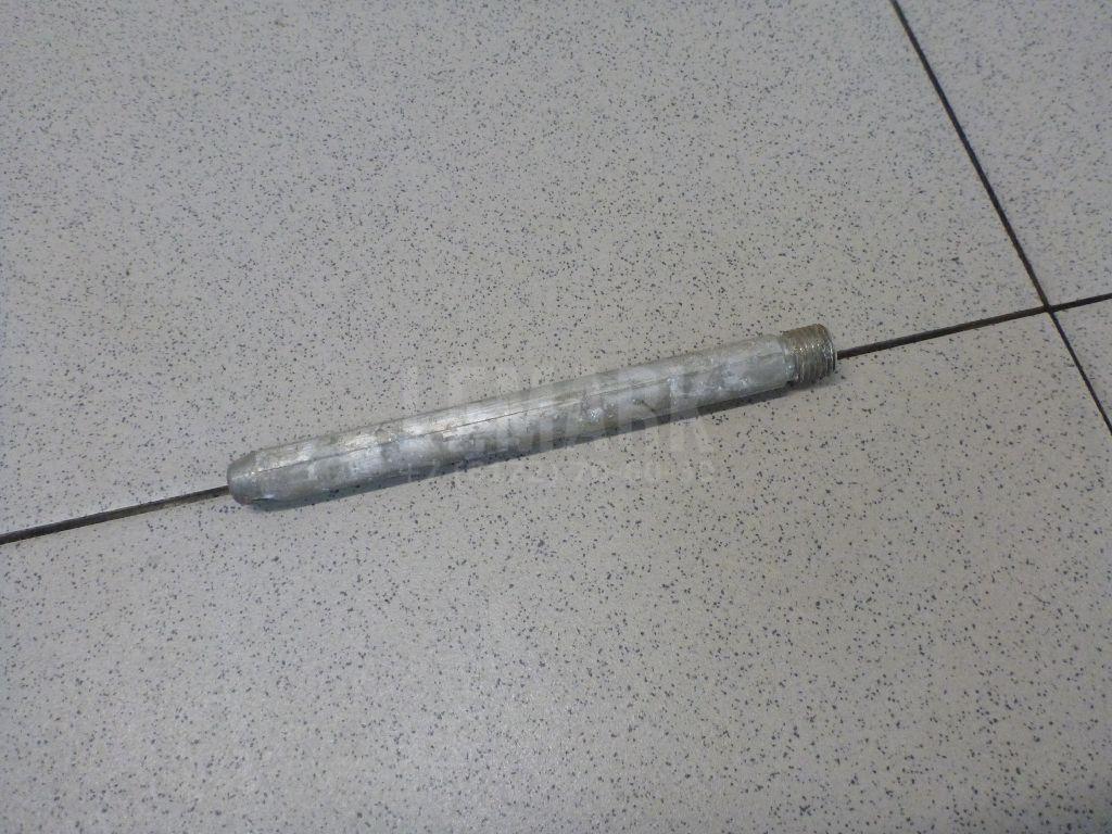 Шпилька 7L0012223 VAG