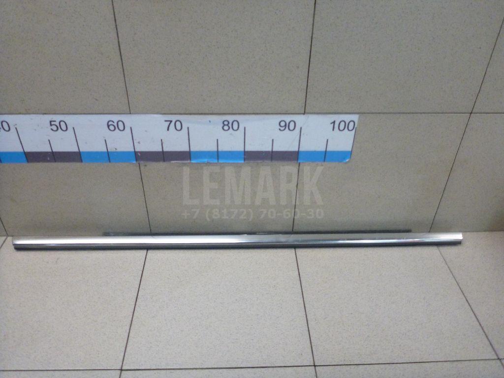 Накладка стекла заднего левого