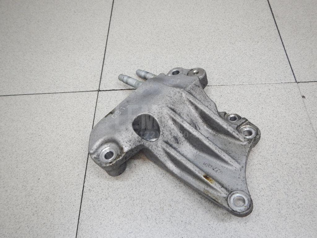 Кронштейн двигателя 216702GGB1 Hyundai-Kia