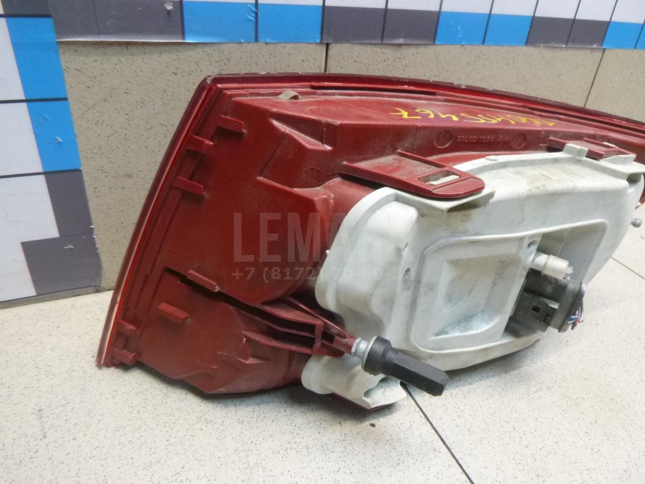 Фонарь задний наружный левый для  Acura MDX 2001-2006