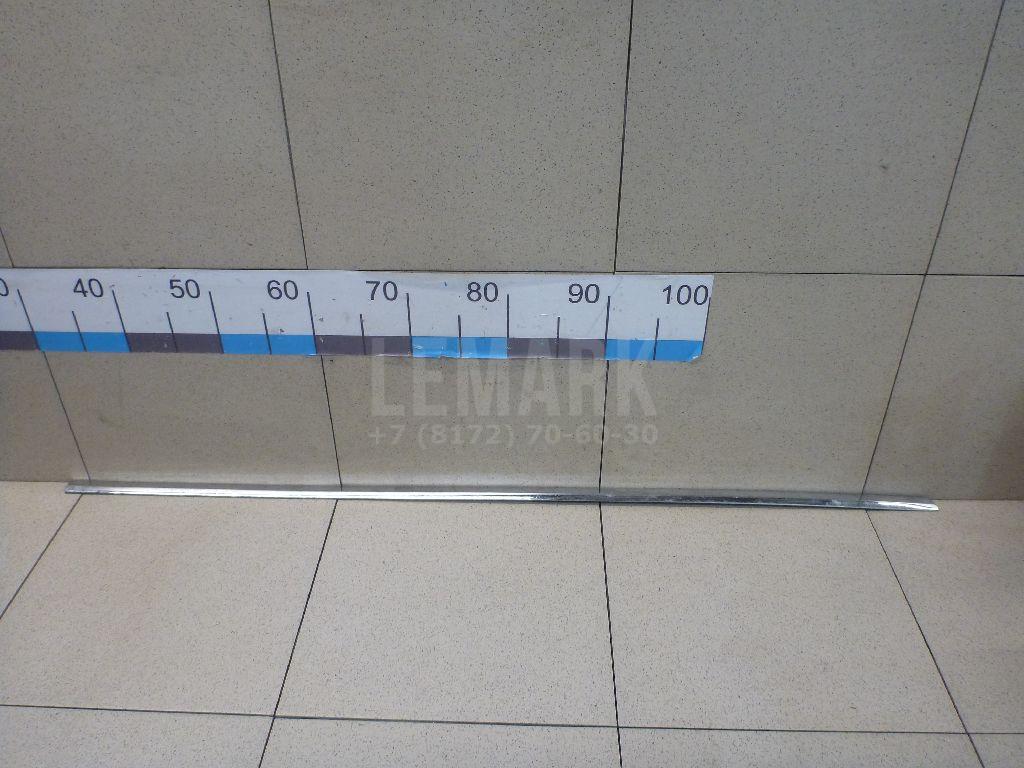 Молдинг передней правой двери 3C8853072A2ZZ VAG