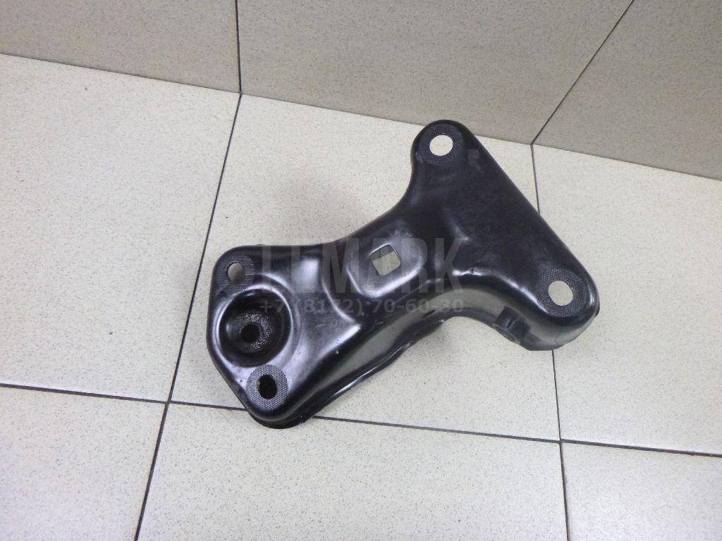 Кронштейн задней балки 5C0501546B VAG