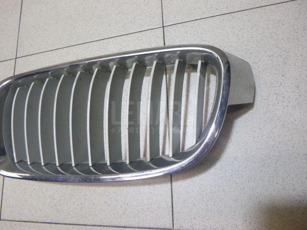 Решетка радиатора левая для  BMW 5-serie E60/E61 2003-2009