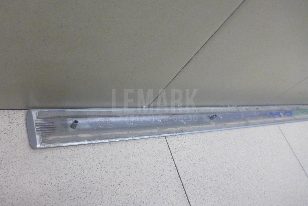 Молдинг передней левой двери для  BMW 3-serie E92/E93 2006-2012