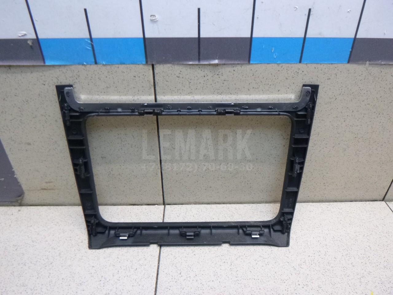 Рамка магнитолы 6R0858069EVAL VAG