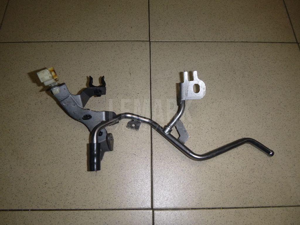 Трубка топливная 17520JG70A Nissan
