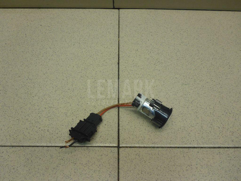 Гнездо прикуривателя 3C0919299 VAG