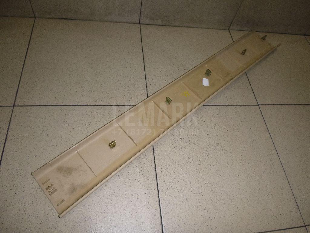 Обшивка двери багажника для  BMW 4-serie F32/F33/F82 2012-2020