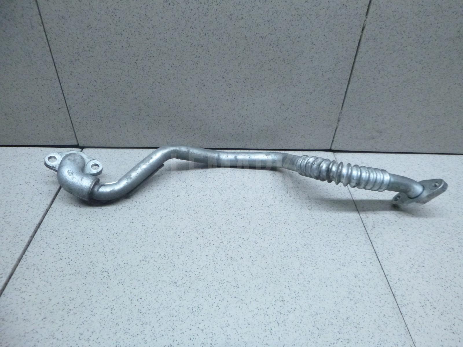 Трубка турбокомпрессора (турбины) 1547426030 Toyota