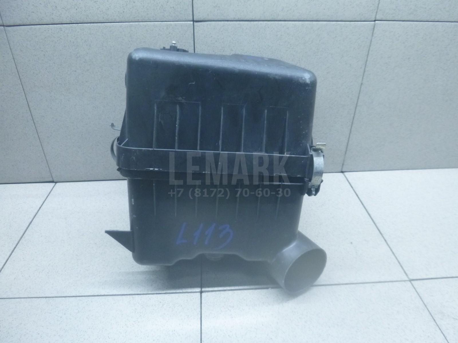 Корпус воздушного фильтра 1770026360 Toyota