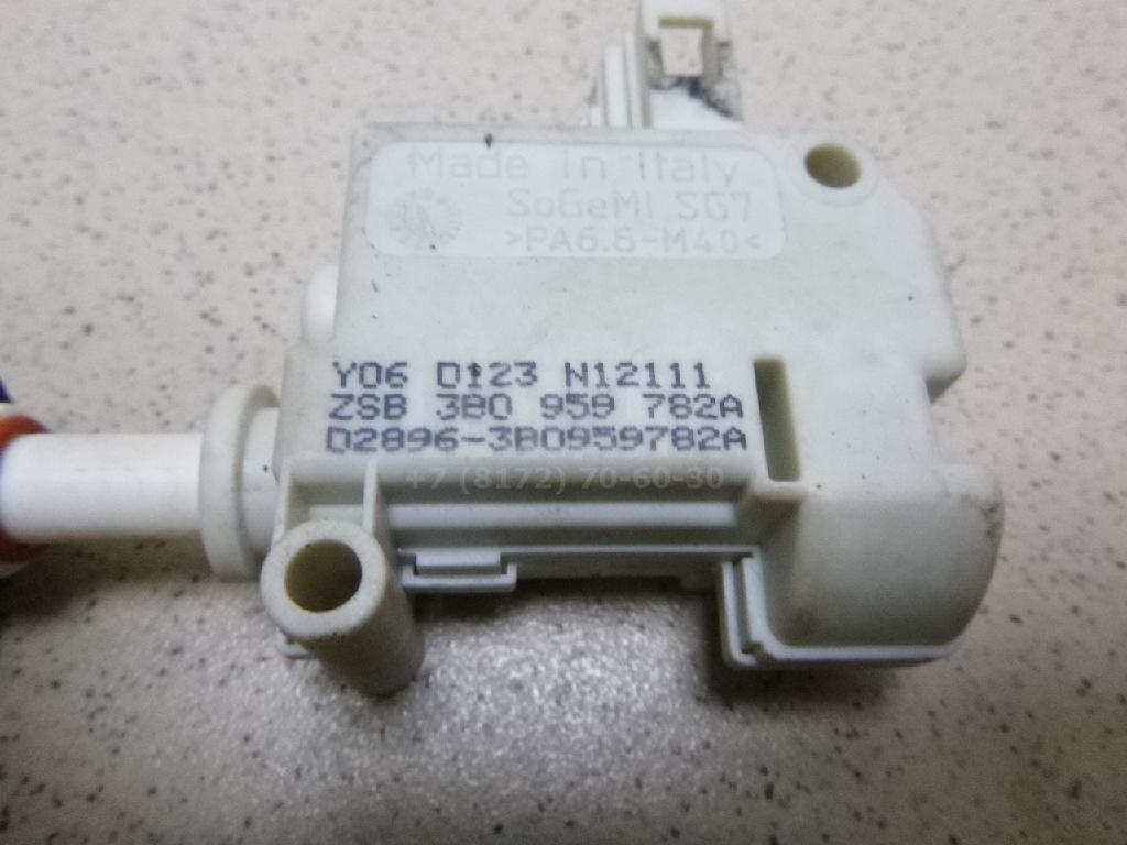 Замок бардачка для  BMW 3-serie F30/F31/F80 2011-2020