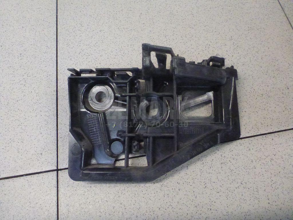 Кронштейн заднего бампера правый 5NA807394A VAG
