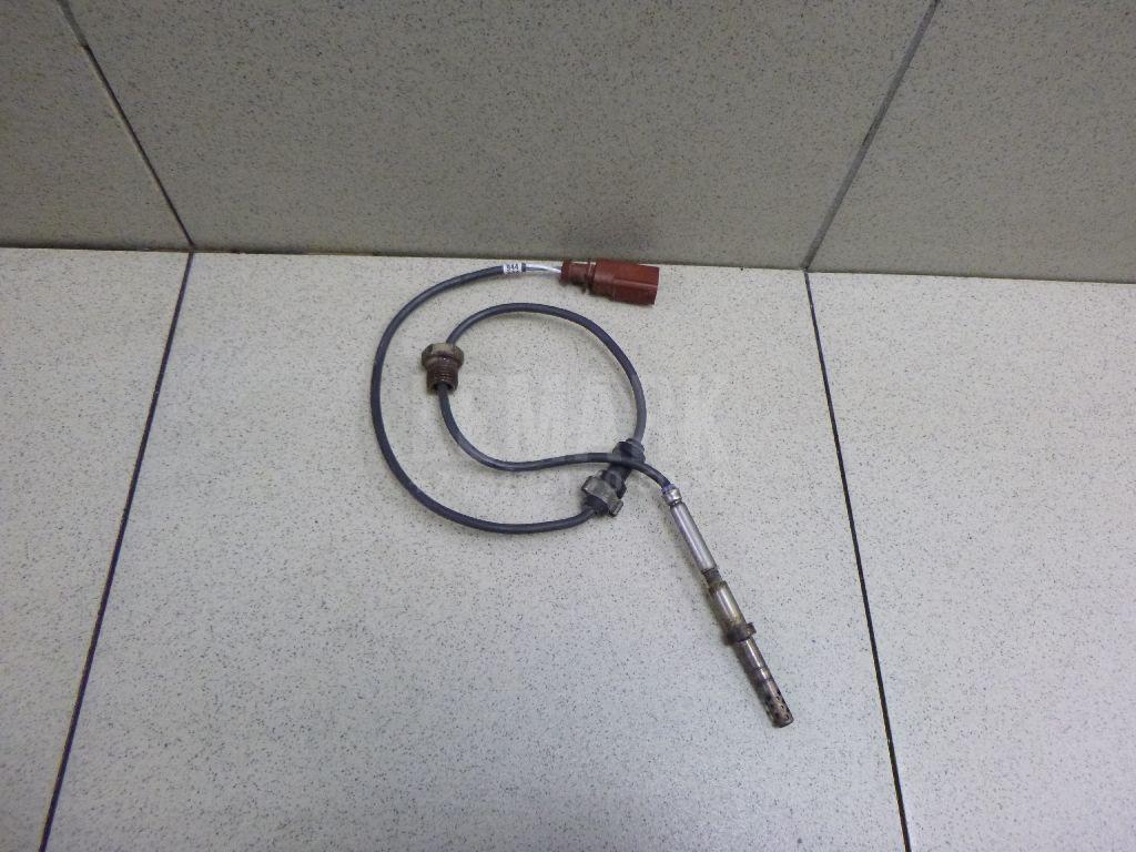 Датчик температуры 03G906088Q VAG