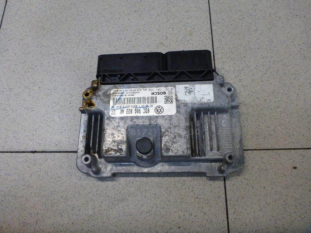Блок управления двигателем 03C906022AK VAG
