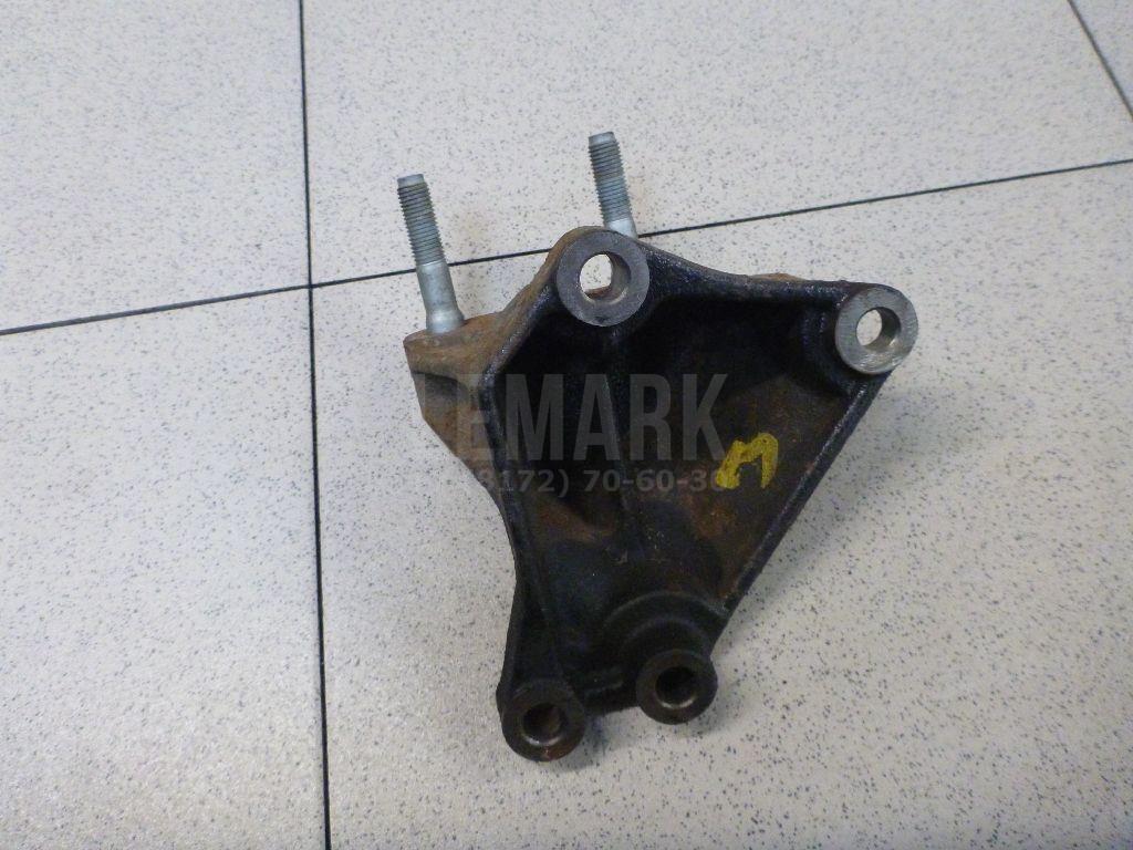 Кронштейн двигателя правый 216702B100 Hyundai-Kia