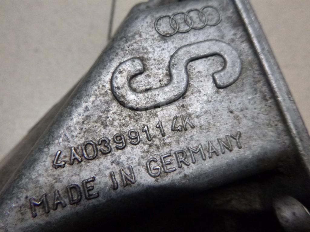 Кронштейн КПП правый для  Audi A4 [B6] 2000-2004