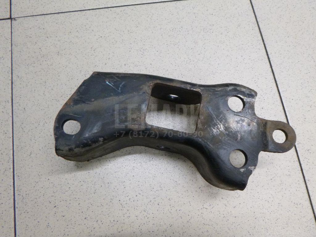 Кронштейн заднего рычага 4872742010 Toyota