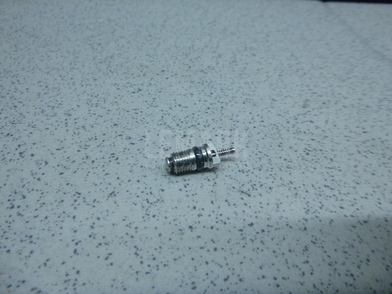 Клапан кондиционера 8837430010 Toyota