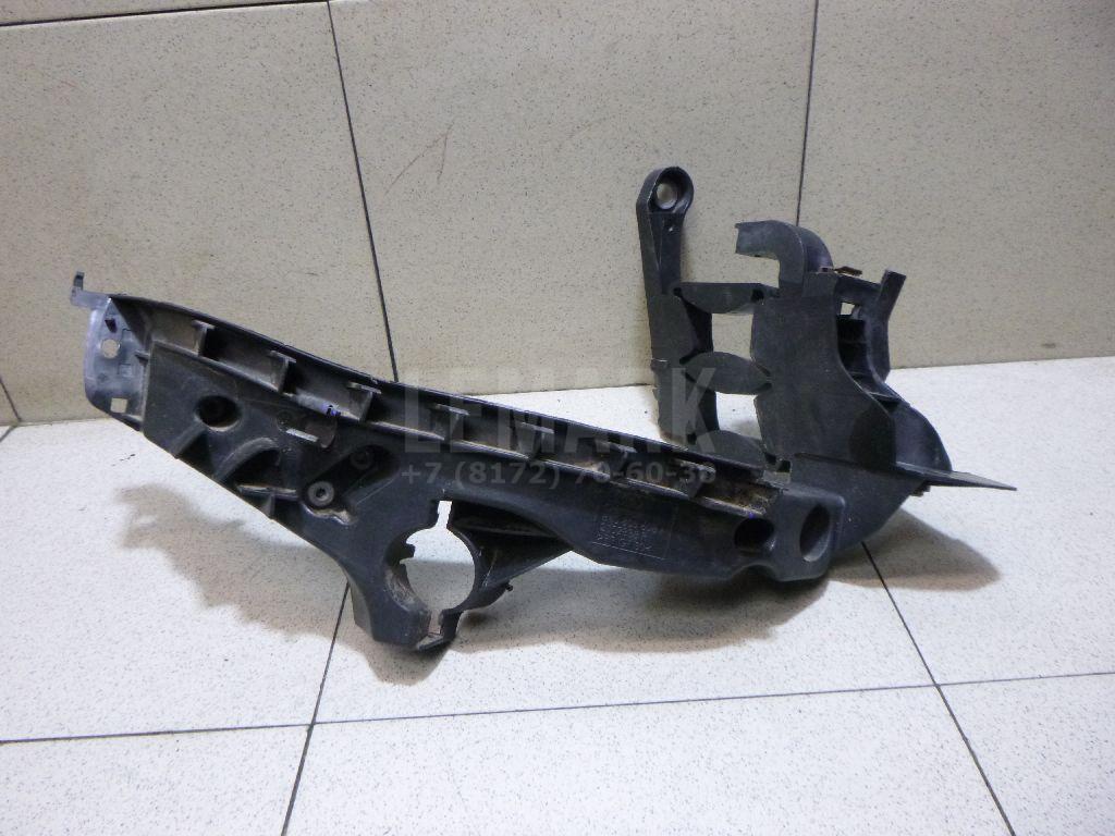 Кронштейн фар правый для  BMW 1-serie E82/E88 2007-2013