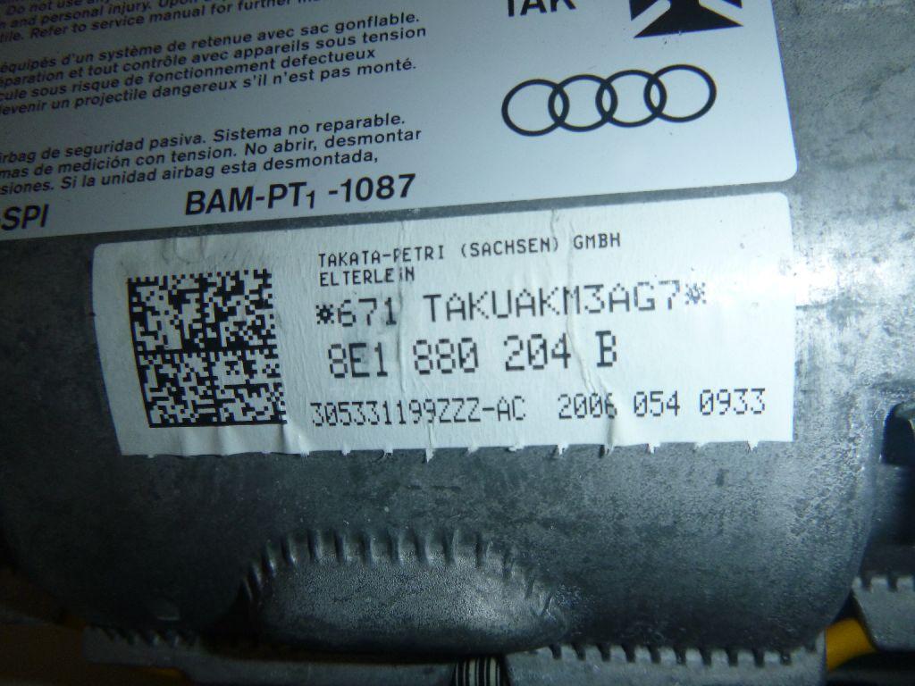 Подушка безопасности пассажирская (в торпедо) для  Audi A8 [4H] 2010-2017