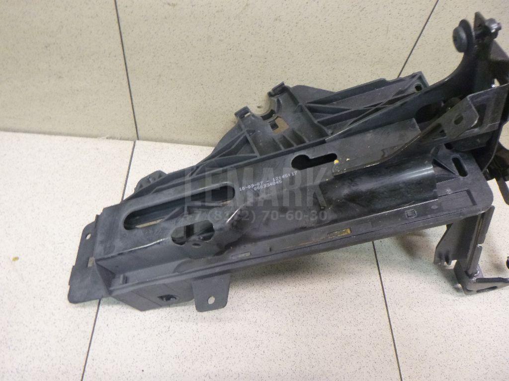 Кронштейн фар правый для  BMW X5 F15/F85 2013-2018